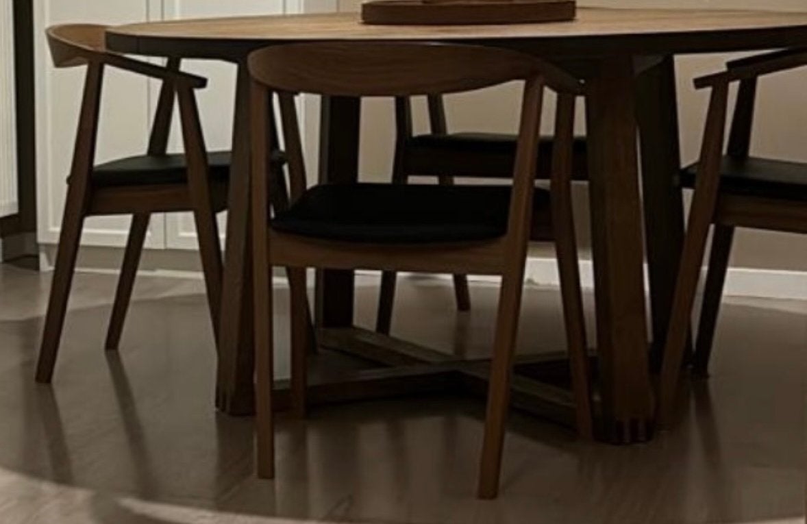 Chaises IKEA bois foncé er cuire noir, Maison & Meubles, Enlèvement, Comme neuf