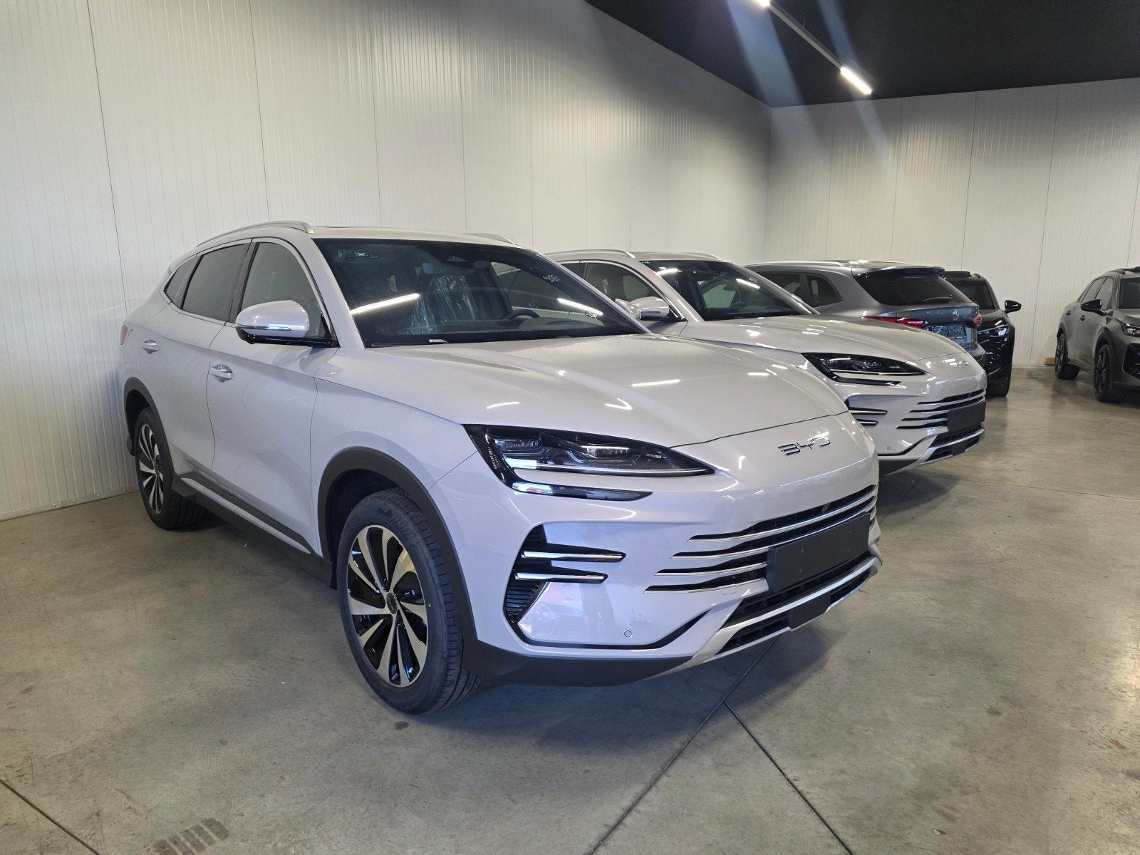 BYD SEAL U 1.5 DM-I 218 PHEV COMFORT  5 STUKS IN VOORRAAD, Autos, BYD, Euro 6, Entreprise, 5 places, Automatique