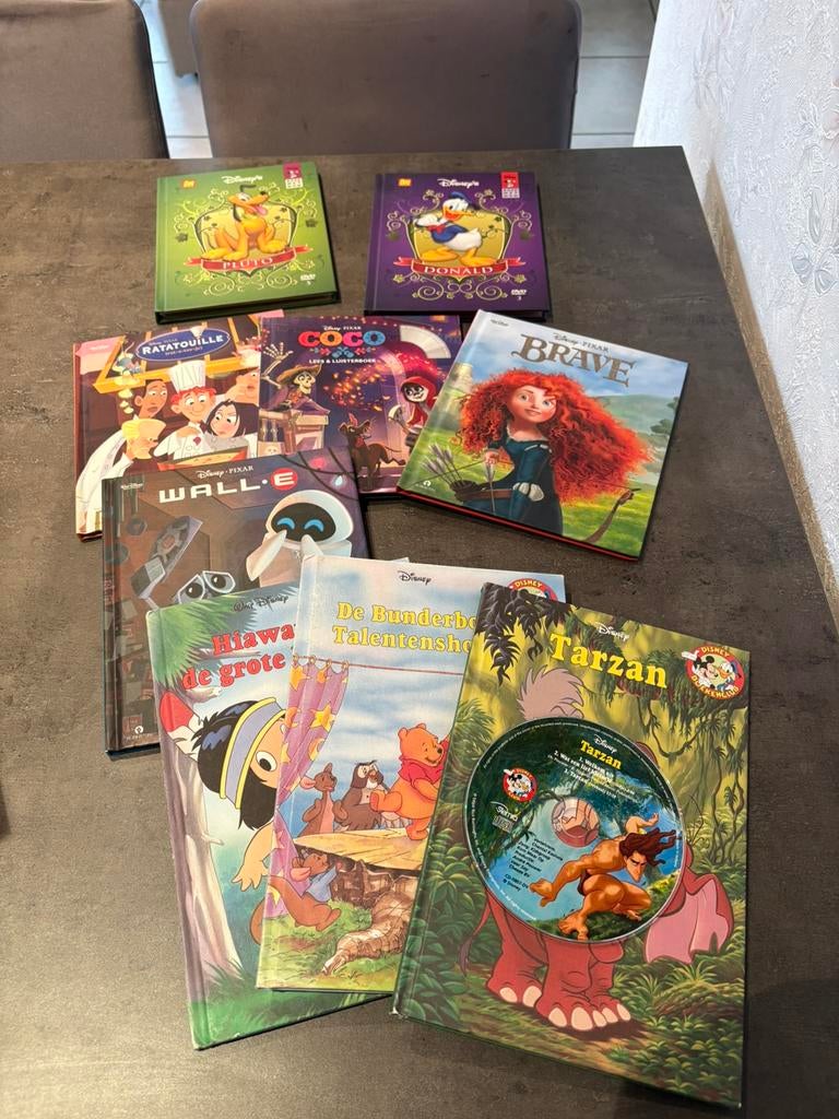 Voorleesboekjes met vertel cd, Ophalen of Verzenden, Zo goed als nieuw
