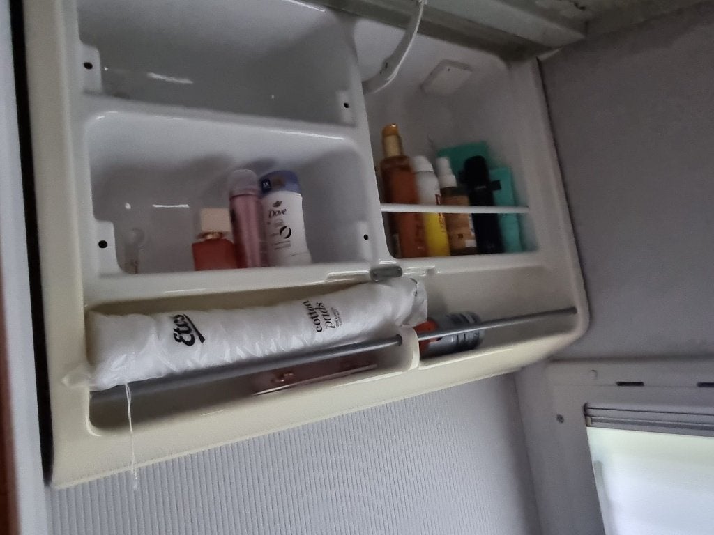 mooie Knaus eurostar 510, Caravans en Kamperen, Vast bed, Luifel, Treinzit, Particulier