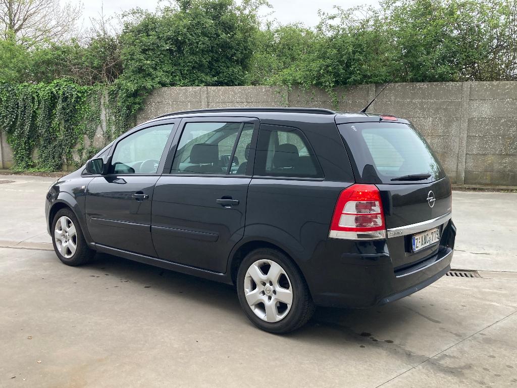 Opel Zafira 1.6 essence 2012 avec 109 000 km*1propRE*7PLACE, Euro 5, Achat, Entreprise, Noir