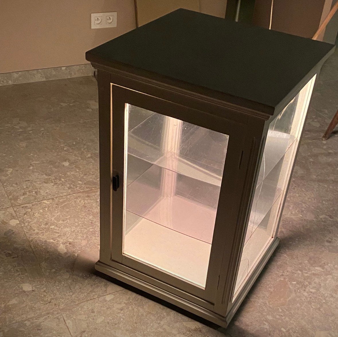 Vitrine met verlichting, Enlèvement, Utilisé