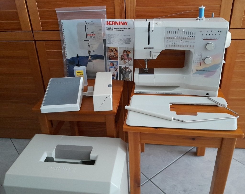 Bernina 1090 naaimachine, Hobby en Vrije tijd, Naaimachines en Toebehoren, Ophalen of Verzenden, Zo goed als nieuw, Naaimachine