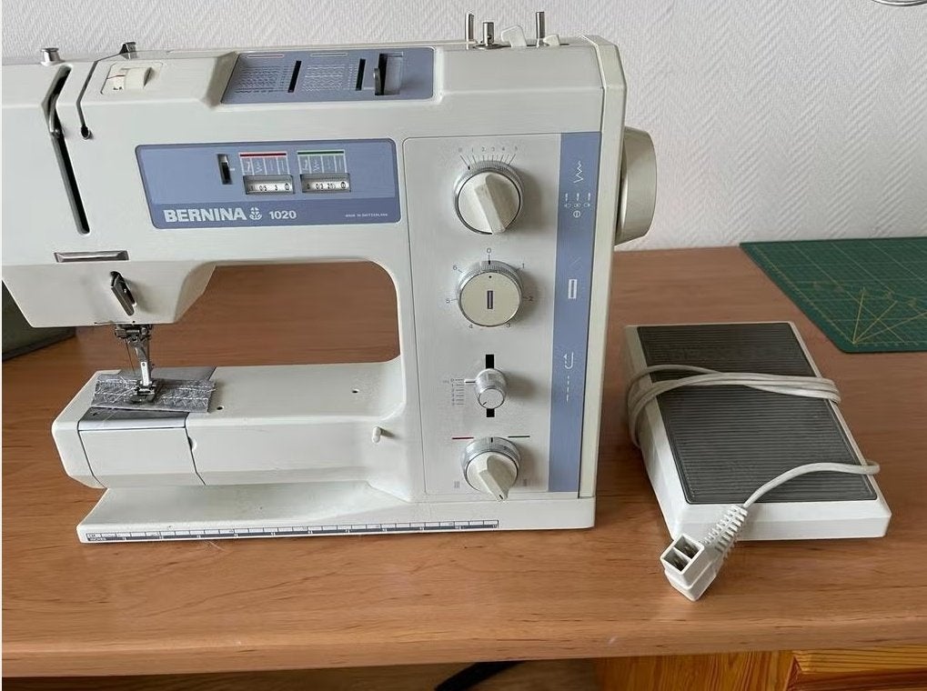 Naaimachine Bernina 1020, Ophalen, Zo goed als nieuw, Naaimachine, Bernina