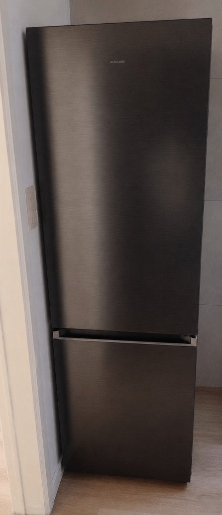 Frigo congélateur Samsung connet sur wifi, Classe énergétique A ou plus économe, Avec compartiment congélateur, 160 cm ou plus