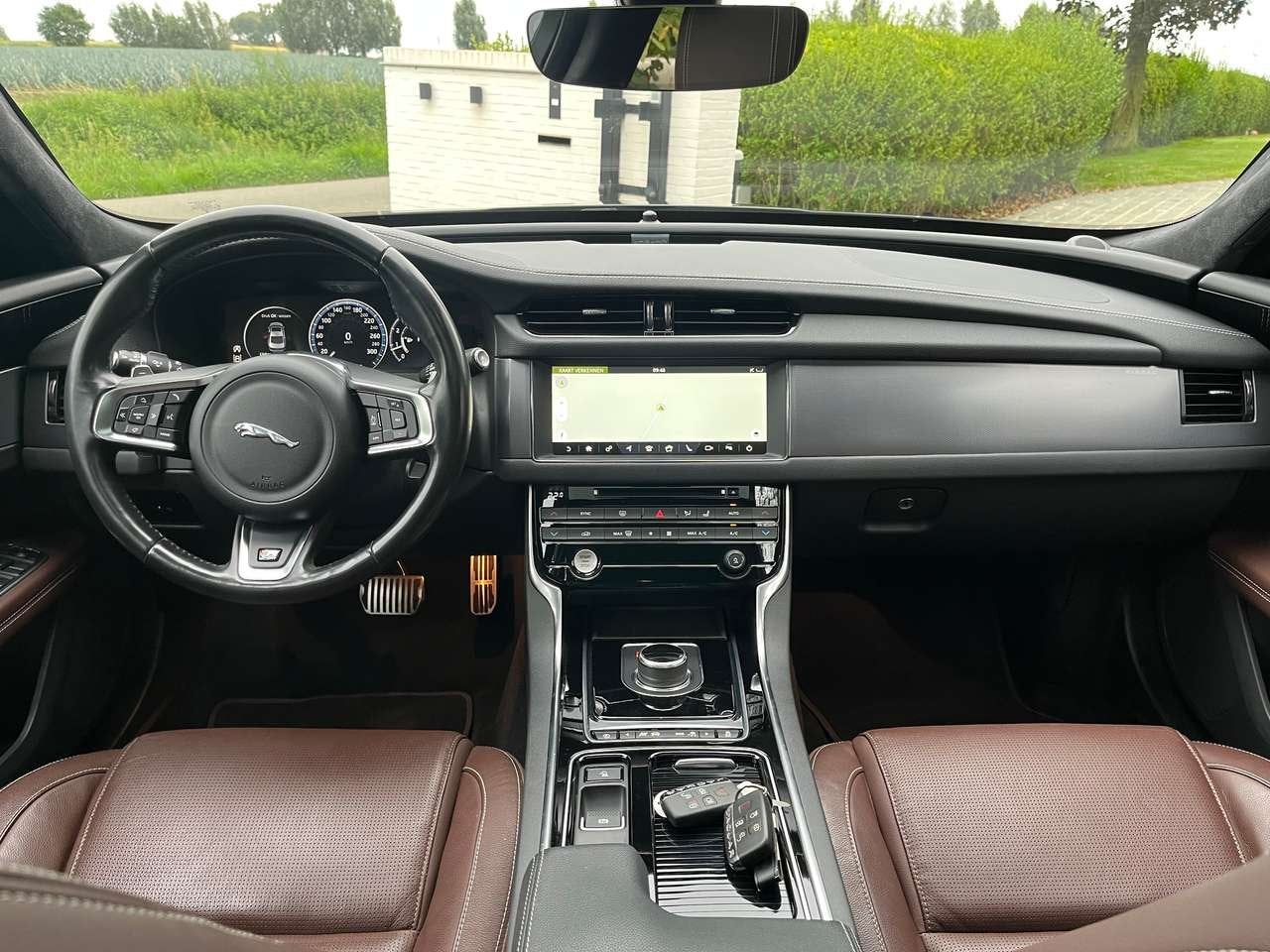 Jaguar XF 2.0 T R-Sport (EU6.2)/75000km/Carplay/Camera/Pano, Autos, Achat, 4 portes, Entreprise, 0 kg