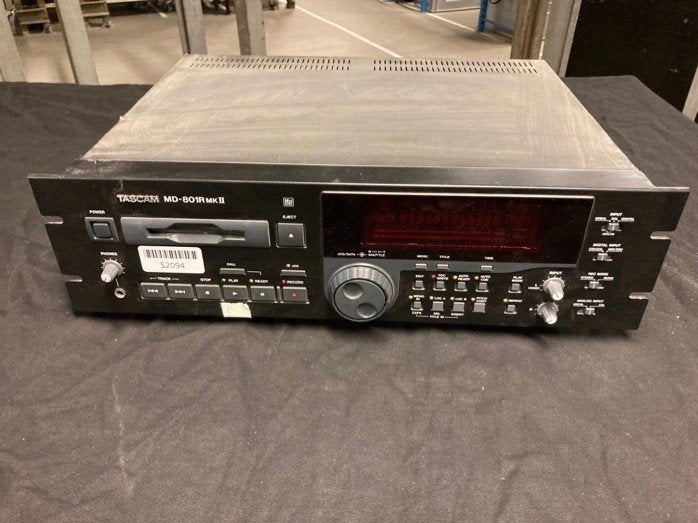 Tascam MD-801R MKII Mini-disk player/recorder, TV, Hi-fi & Vidéo, Appareils professionnels, Enlèvement, Utilisé, Audio