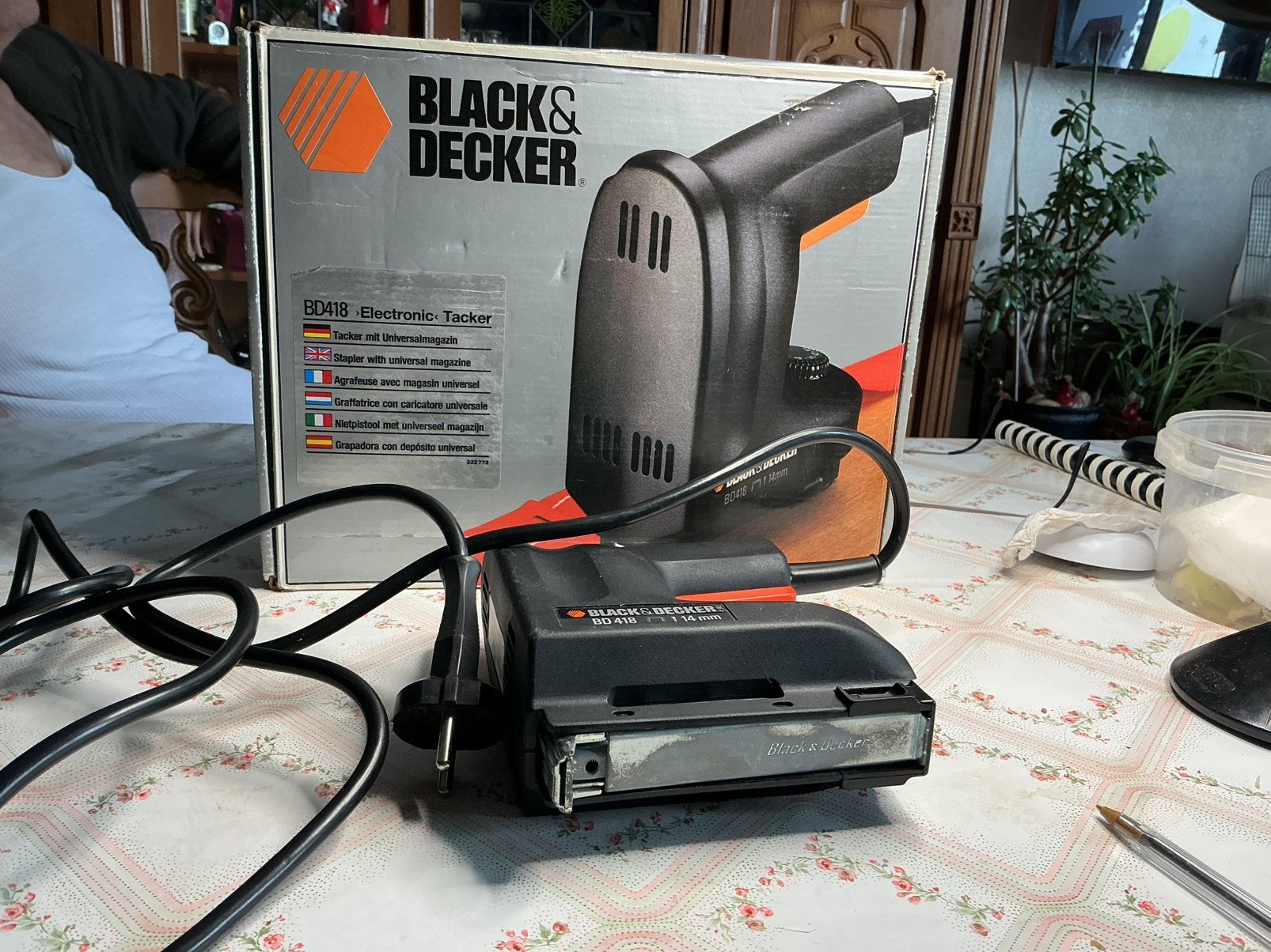 Black et Decker -agrafeuse 418, Bricolage & Construction, Enlèvement ou Envoi, Comme neuf