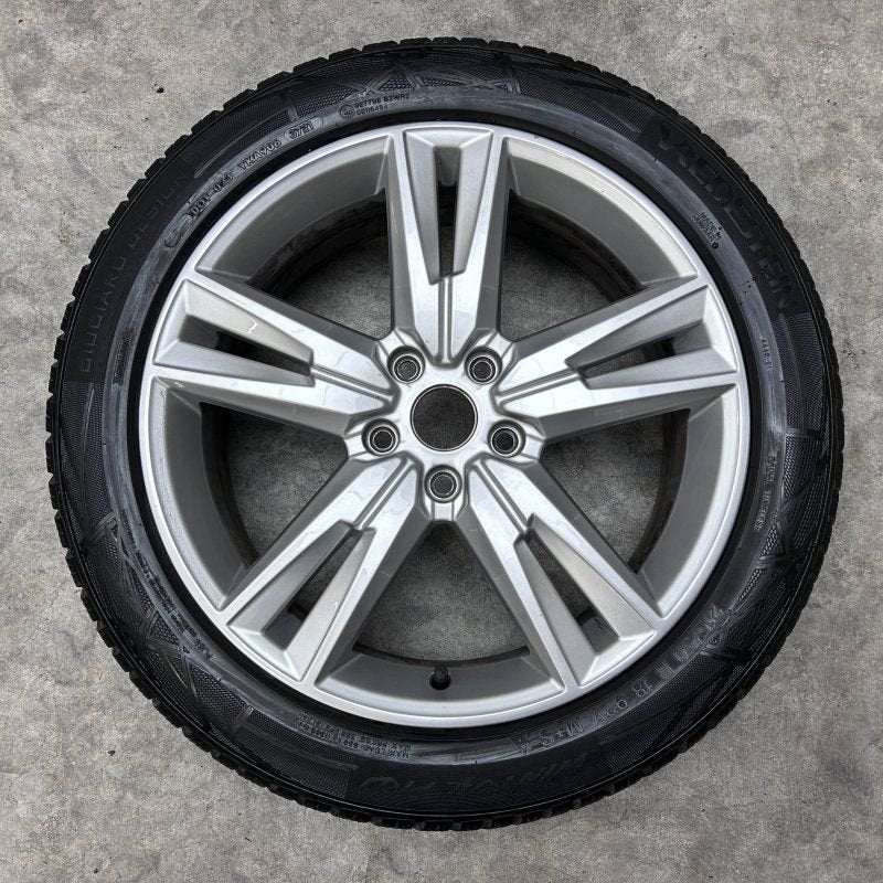 18 inch originele velgen + winterbanden Seat Ateca, Autos : Pièces & Accessoires, Pneus et Jantes, -, 18 pouces, Utilisé