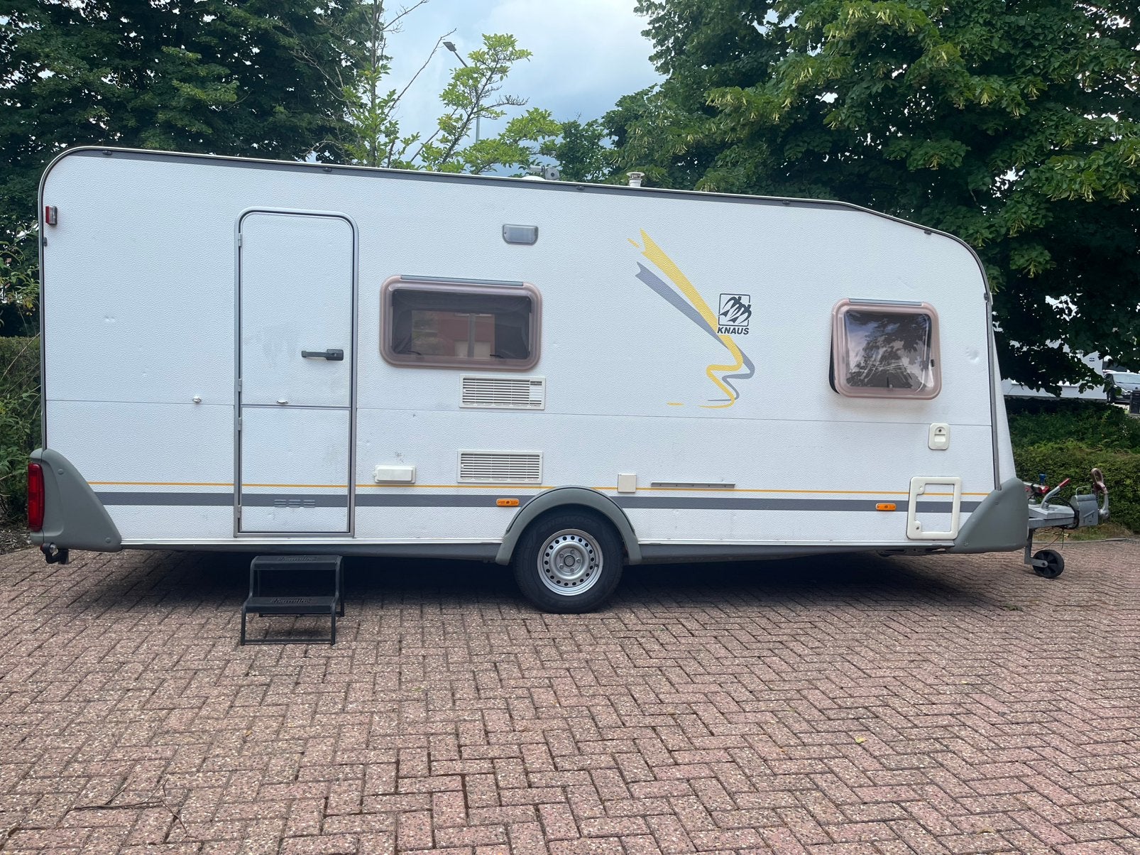 Knaus TKM500 stapelbed, Caravans en Kamperen, Stapelbed, 7 tot 8 meter, Treinzit, Particulier