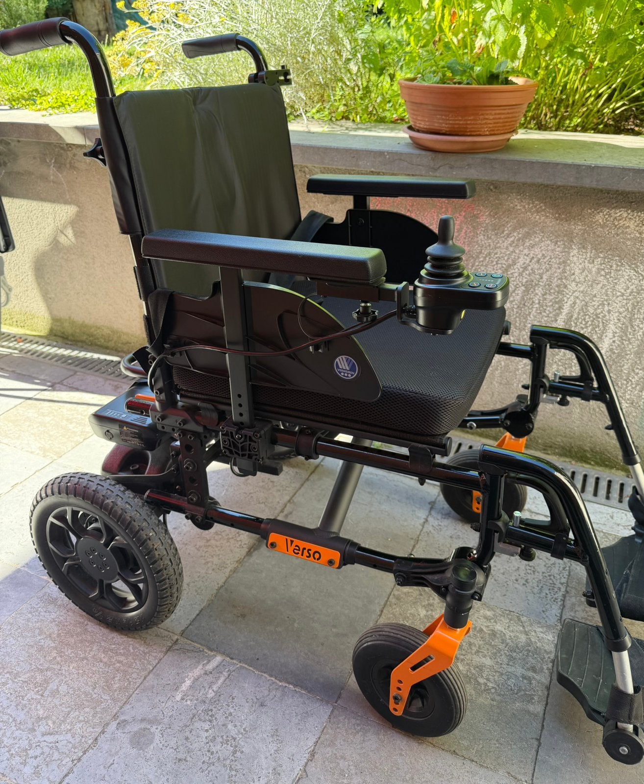 Rolstoel Vermeiren Verso, electrisch, Diversen, Rolstoelen, Zo goed als nieuw, Elektrische rolstoel, Ophalen