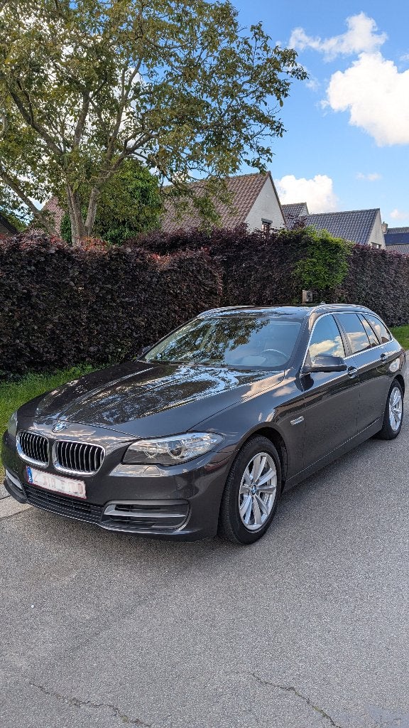 BMW 520D Touring Full Option, Automaat, Dealer onderhouden, Achterwielaandrijving, 1995 cc