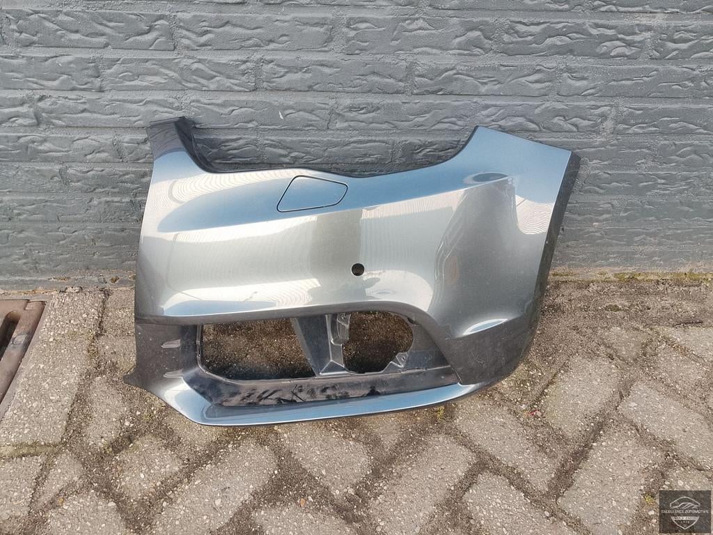 Audi A1 8X 2012-2014 Voorbumper Bumperhoek Links 4xPDC KLS O, Auto-onderdelen, Carrosserie, Gebruikt, AUDI AG, Auto-Union-Strasse 1
85045  Ingolstadt, DE