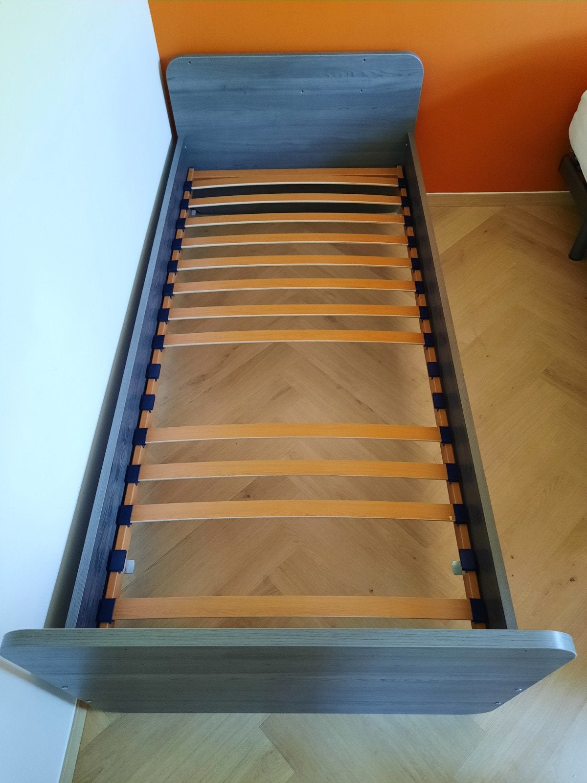 Meegroeibed met/zonder lattenbodem 1 persoonsbed 68x96x127cm, Kinderen en Baby's, Ophalen, 85 tot 100 cm, Zo goed als nieuw, Lattenbodem