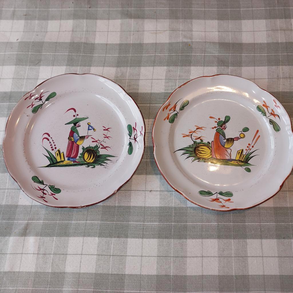 2 assiettes anciennes, Enlèvement