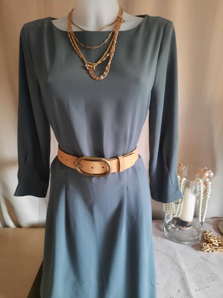 Kleedje met plooidetail 40, Kleding | Dames, Maat 38/40 (M), Ophalen of Verzenden, Zo goed als nieuw, Grijs
