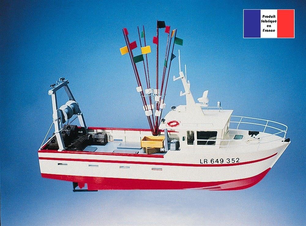 Schachttrawler Astérix II Nieuwe CAP-modellen, Hobby en Vrije tijd, Modelbouw | Boten en Schepen, Nieuw, Ophalen