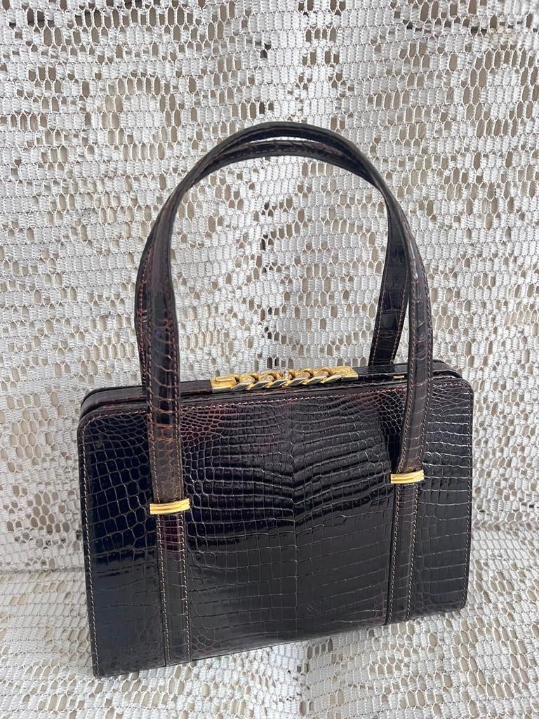 Bruine tas van krokodillenleer van CHRISTIAN DIOR, Handtassen en Accessoires, Tassen | Damestassen, Ophalen of Verzenden, Zo goed als nieuw