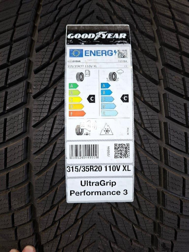 2 Banden Goodyear winter 315/35R20, Auto-onderdelen, Banden en Velgen, Ophalen, Nieuw, Winterbanden, Band(en)