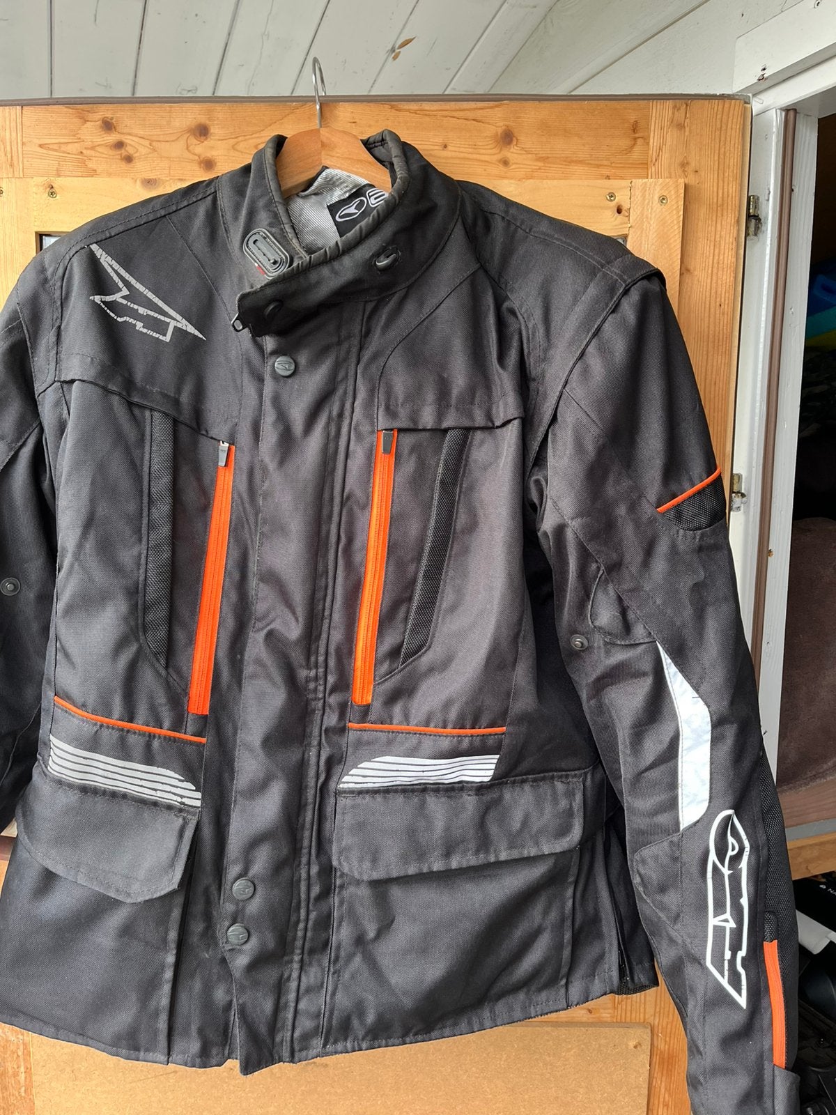 Motorvest in prima staat, Ophalen of Verzenden