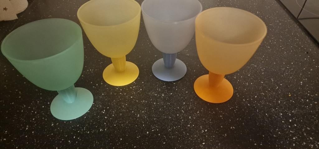 Leuke retro stijl tupperware ijscoupes, 4 stuks, Enlèvement