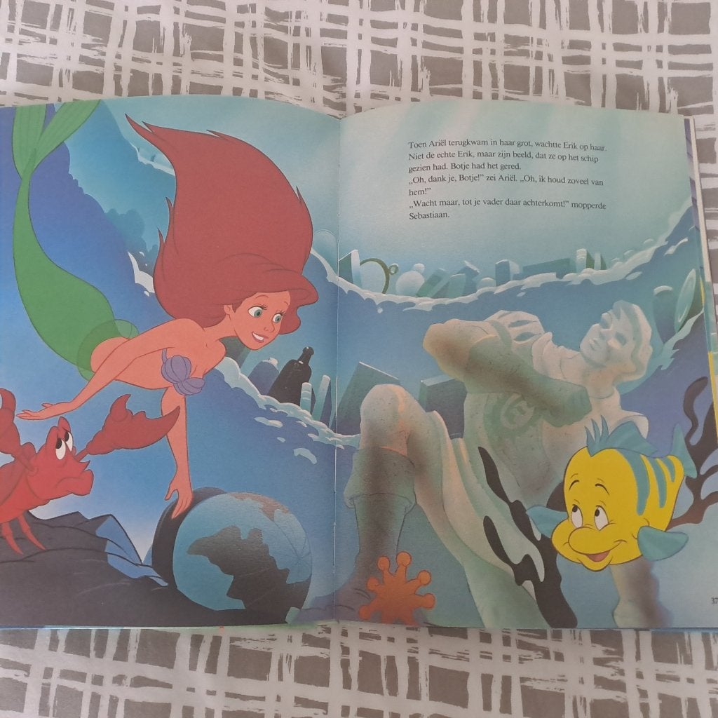 livre de contes de fées, la petite sirène, Livres, Livres pour enfants | Jeunesse | Moins de 10 ans, Comme neuf, Contes (de fées)