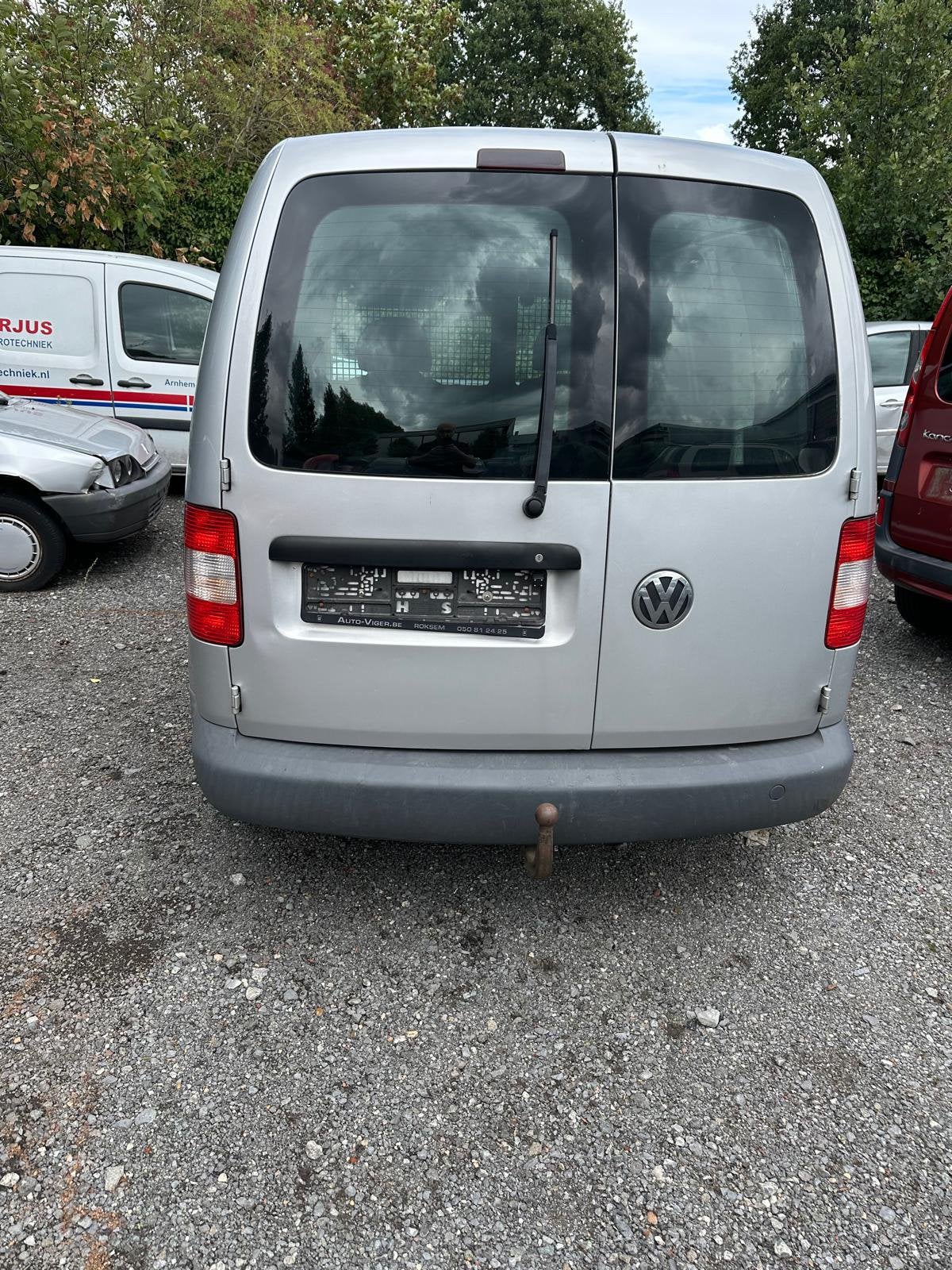 La boîte manuelle Volkswagen Caddy 2.0 SDI roule bien !, Autos, Argent ou Gris, Achat, Caddy Combi, 2 places