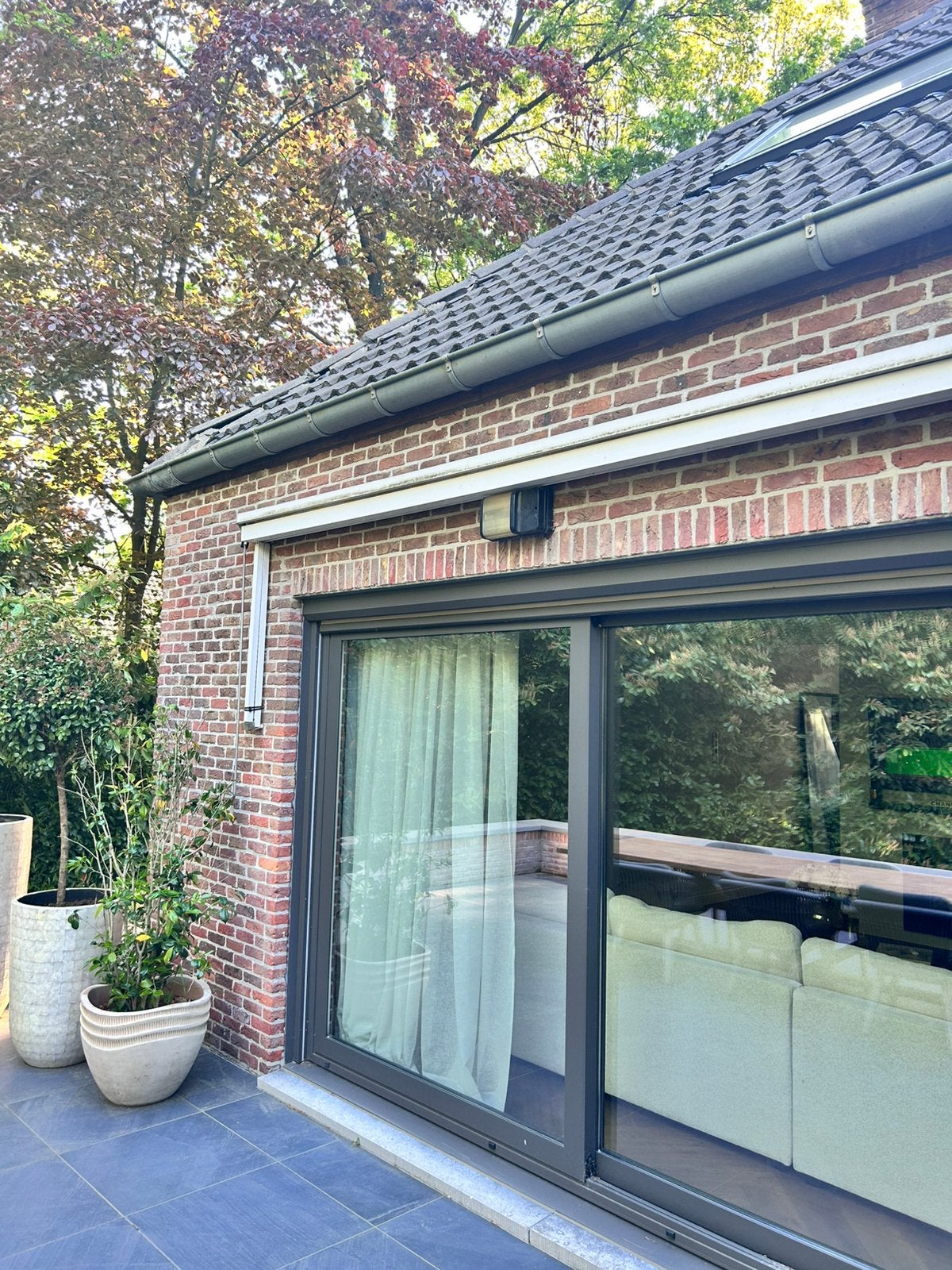 Gratis zonwering/luifel wit/geel, Ophalen, Gebruikt, Elektrisch, 150 tot 300 cm