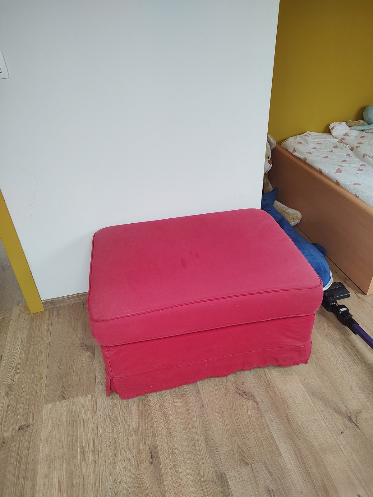 Voetenbank met opbergruimte GRATIS, Huis en Inrichting, Ophalen, Hout, Gebruikt, 50 tot 75 cm