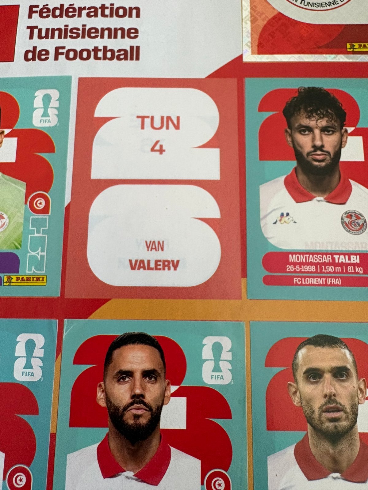 Panini stickers TUN 4 en ESP 3, Ophalen of Verzenden, Zo goed als nieuw