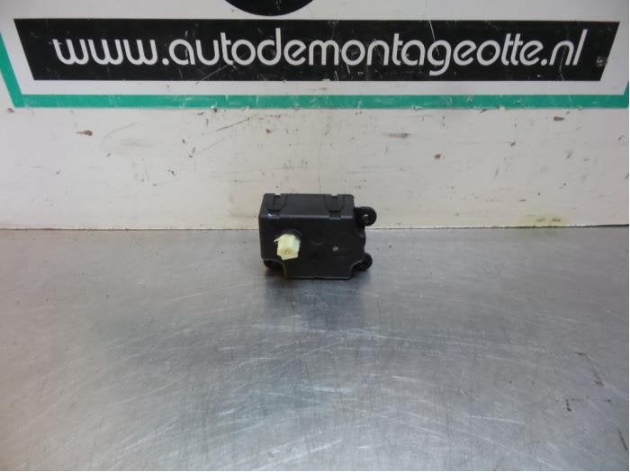 Kachelklep Motor van een Renault Scenic (Scenic 03-), Gebruikt, -, Renault, -