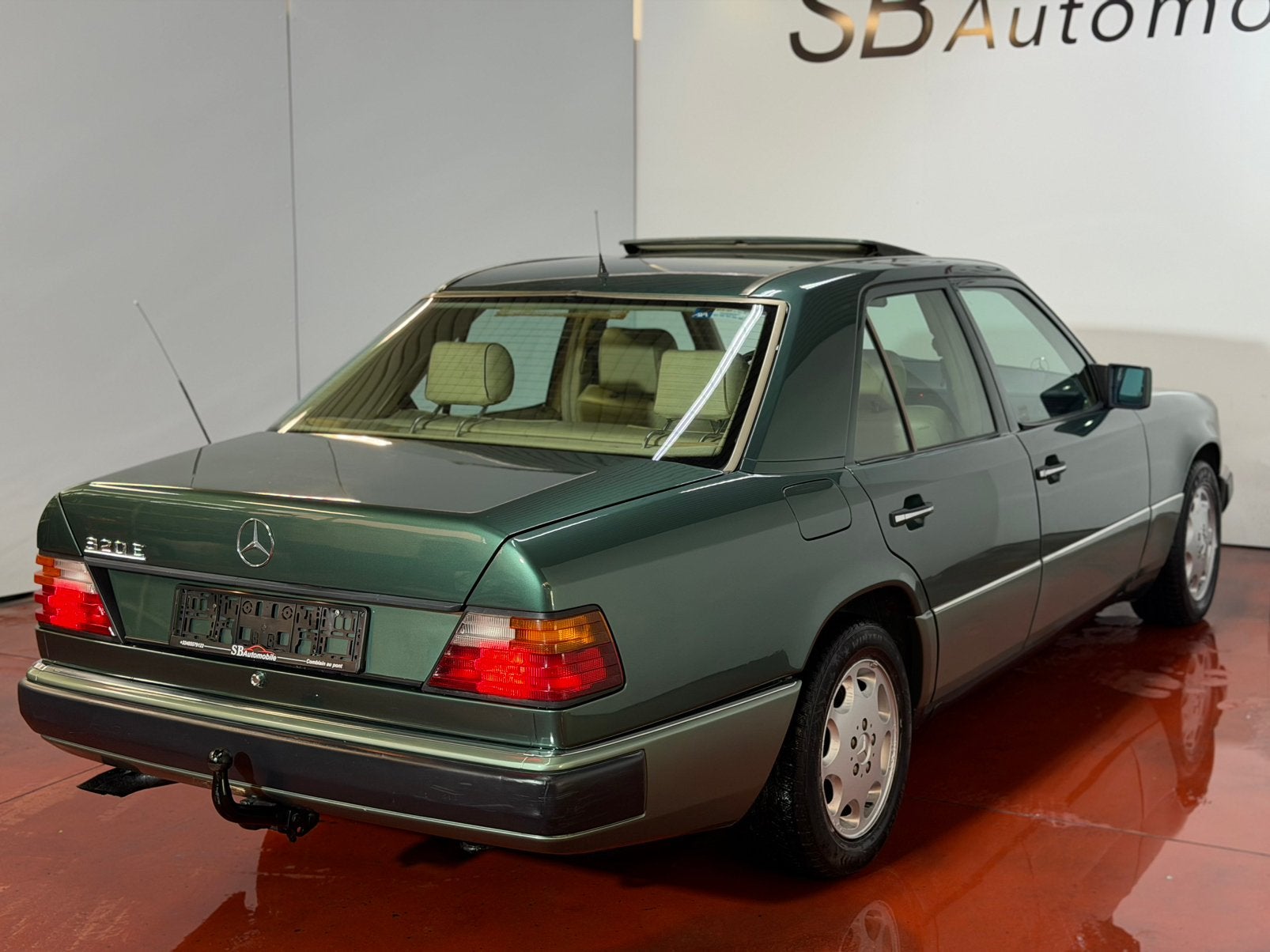 Mercedes-Benz E 320 W124 OLDTIMER/T-OUVRANT/AIRCO/GARANTIE//, foto 11