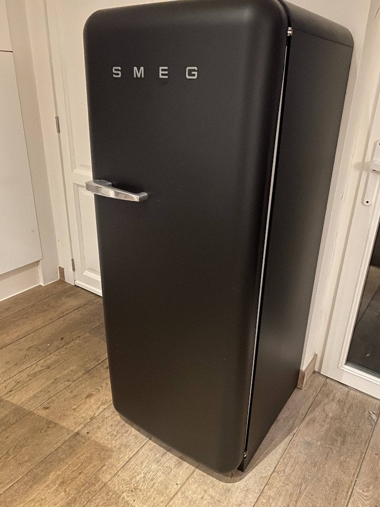 SMEG FAB28 retro koelkast matzwart, Ophalen, Gebruikt