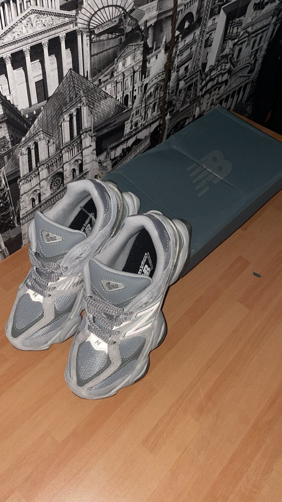 New balance 9060, Sports & Fitness, Snowboard, Enlèvement, Comme neuf, Chaussures