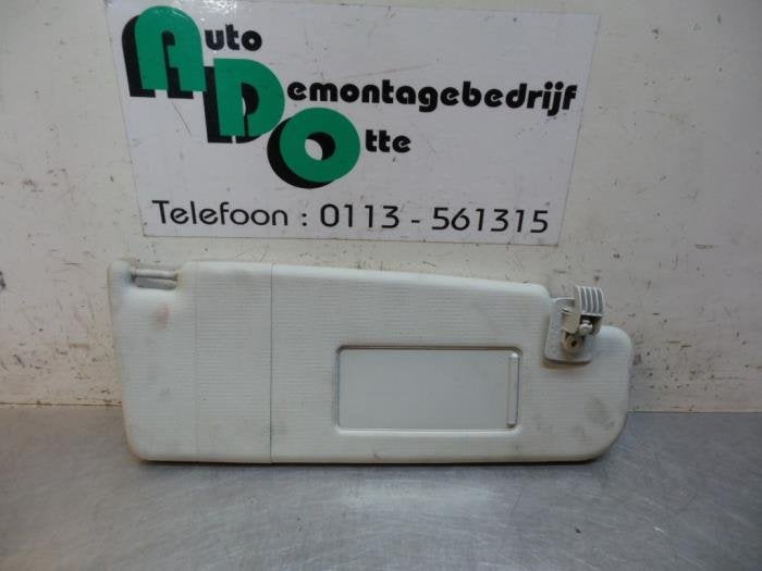 Zonneklep van een Volkswagen Polo (Polo 99-), Auto-onderdelen, Gebruikt, -, Volkswagen, -