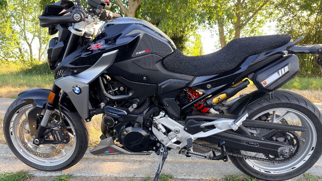 BMW F900R * COMME NEUVE * Option complète, Motos, Permis Moto A, Occasion, Plus de 35 kW, 2 cylindres