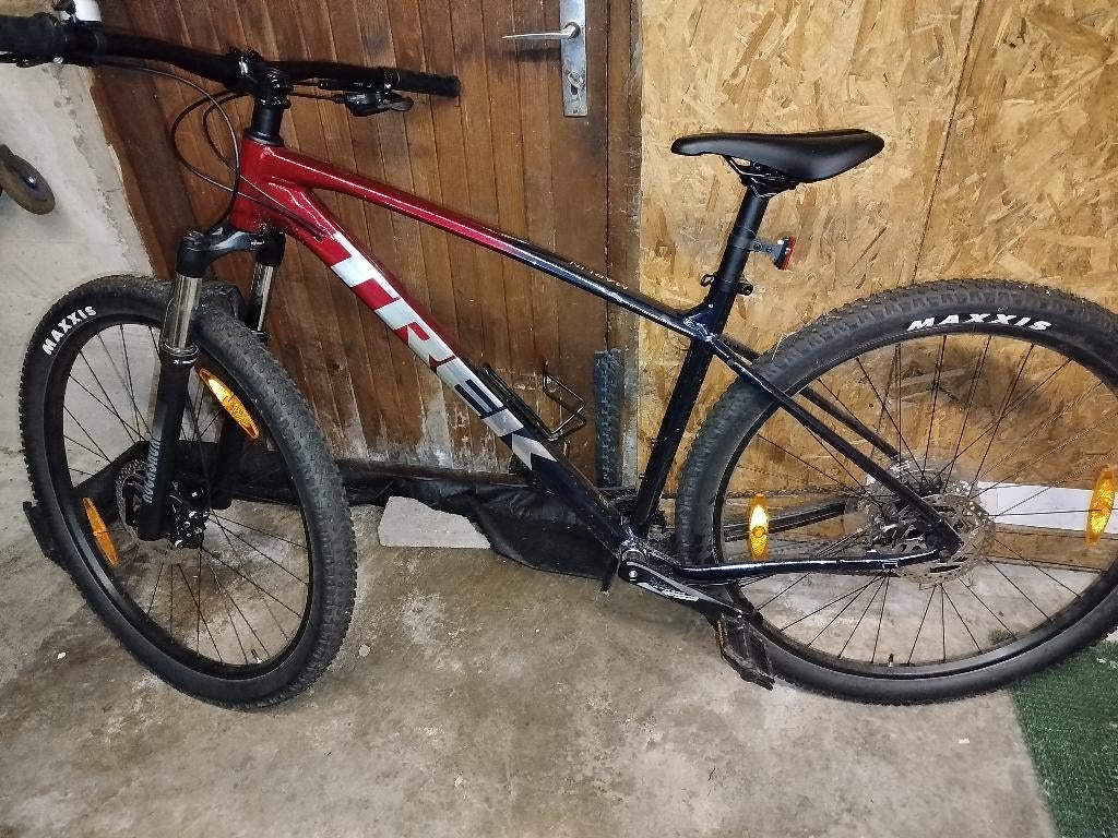 Vends vélo treck marlin 6 bordeaux, Neuf, Autres marques, Vitesses, Enlèvement