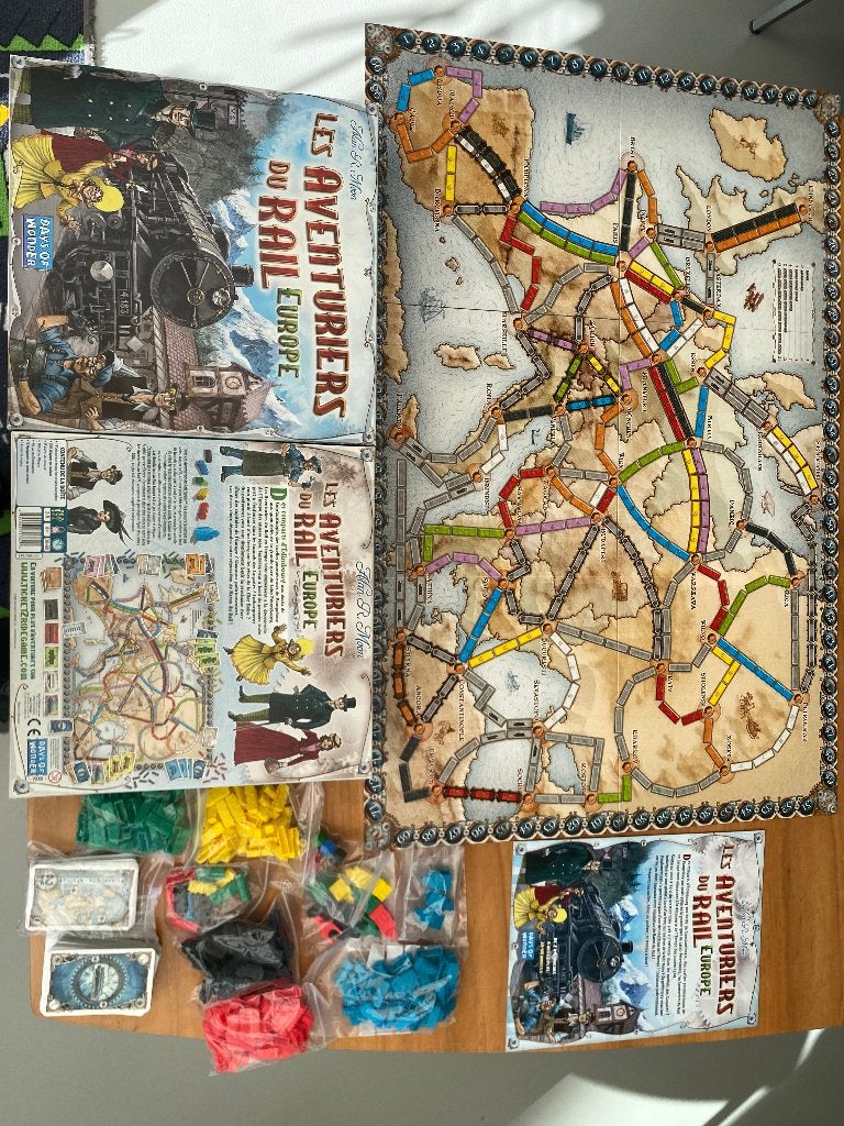 Escape Puzzels en Kinderspellen en Ticket to ride EU, Een of twee spelers, Ophalen, Zo goed als nieuw, 999 games