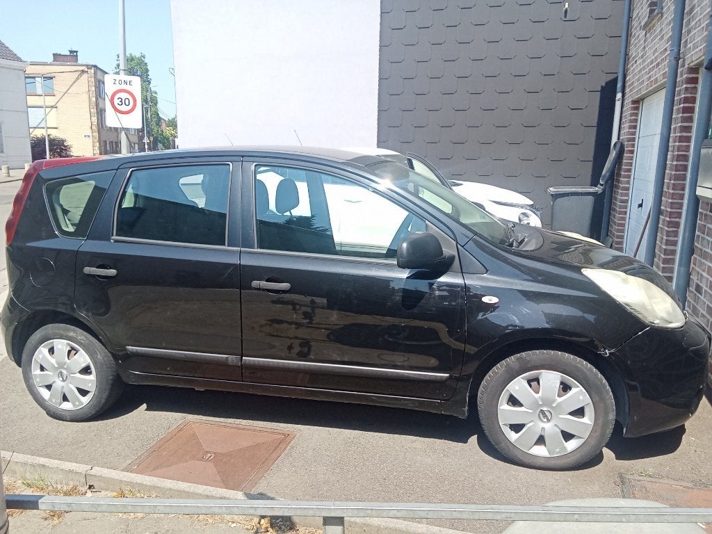 A vendre NISSAN NOTE 1,4 essence, noir : 205096 km de 05/11, Auto's, Nissan, Particulier, Note, Airbags, Airconditioning, Alarm