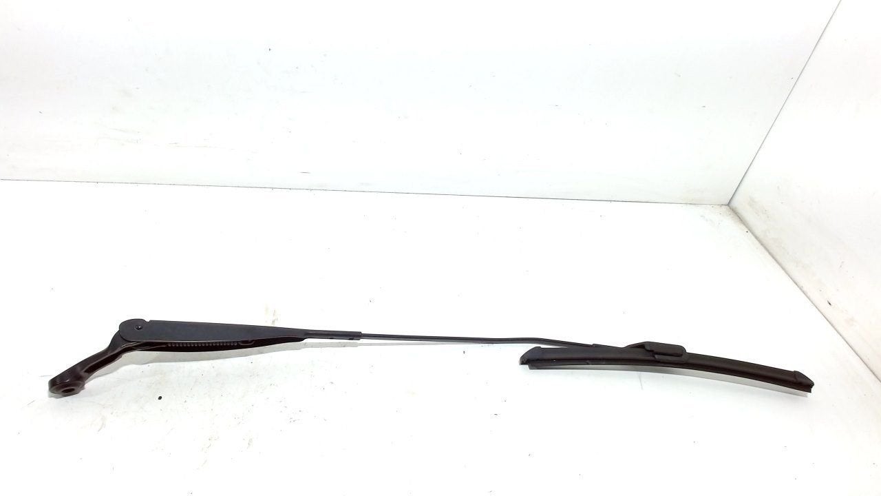 Ruitenwisserarm rechts voor Fiat 500C, Onderdelen@venauto.nl, Van der Ven Autorecycling B.V., Gebruikt, Ettenseweg 76, 4706 PB Roosendaal, The Netherlands