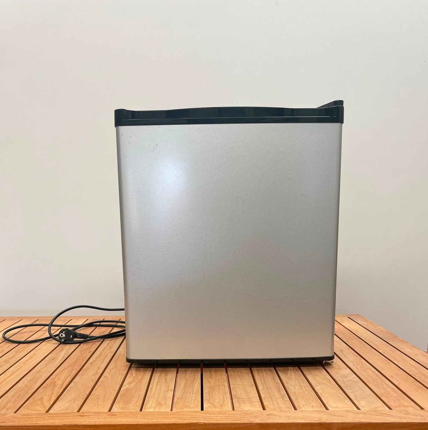 Minibar 43x40x40, Elektronische apparatuur, Koelkasten en IJskasten, Ophalen, Zonder vriesvak, Minder dan 45 cm, Minder dan 85 cm