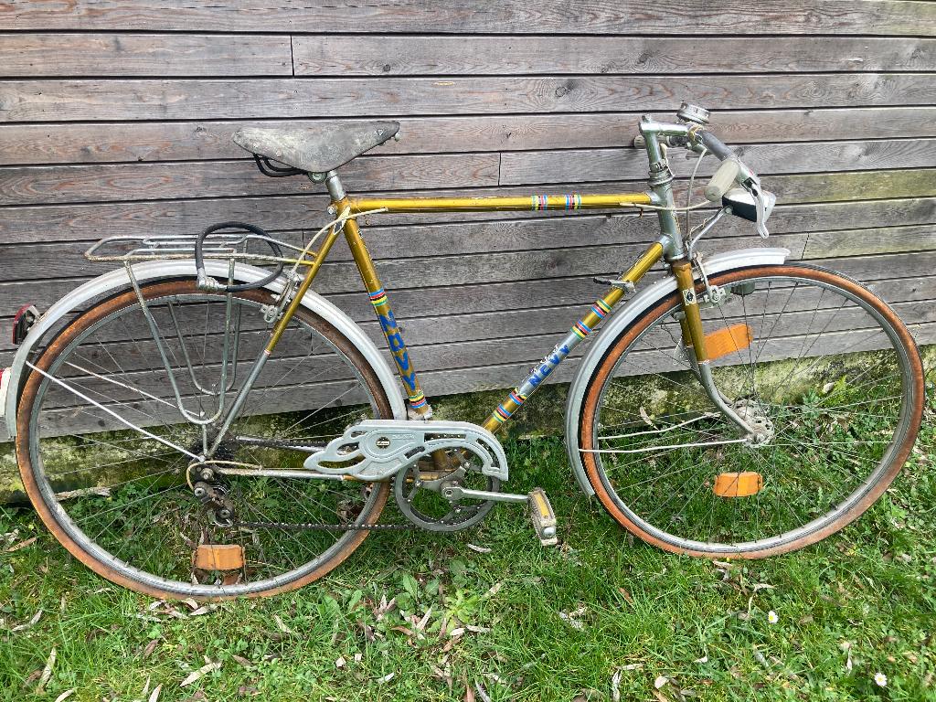 Velo vintage novy, Enlèvement