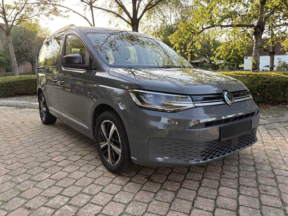 Vw caddy style ehybrid 07/2025, Auto's, Volkswagen, Caddy Combi, 5 zetels, 5 deurs, Dealer onderhouden