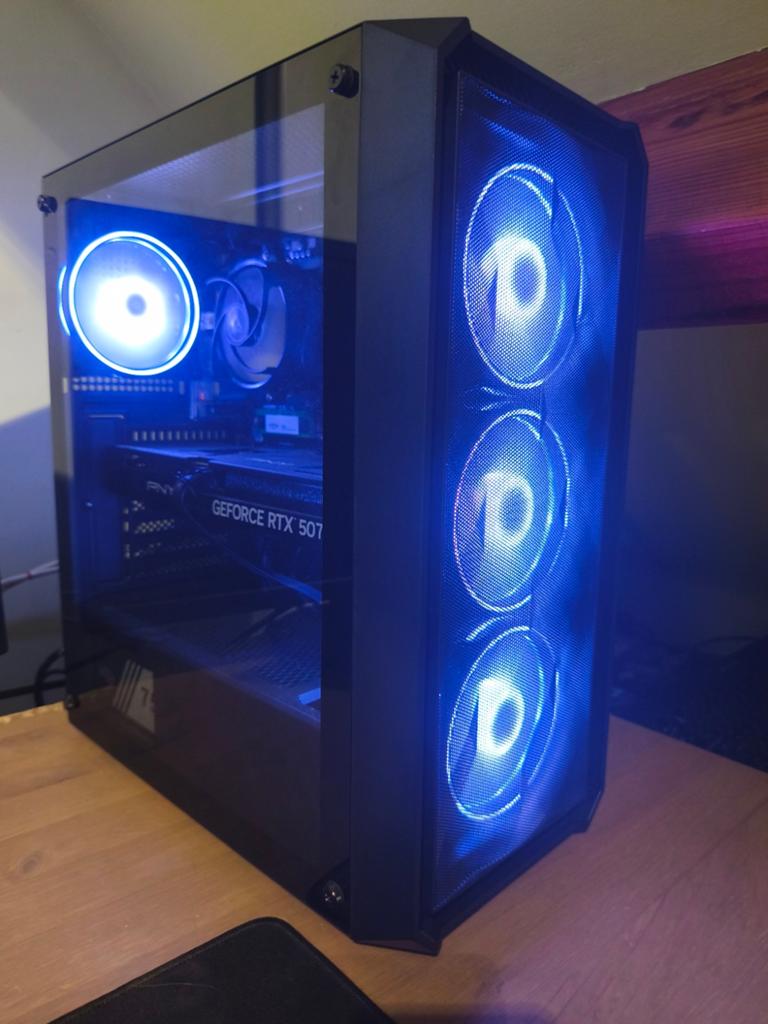 PC de jeu RTX 5070 | Ryzen 7 8700F | 32 GB DDR5 | NOUVEAU, Informatique & Logiciels, Ordinateurs de bureau, Neuf, Virtual Reality