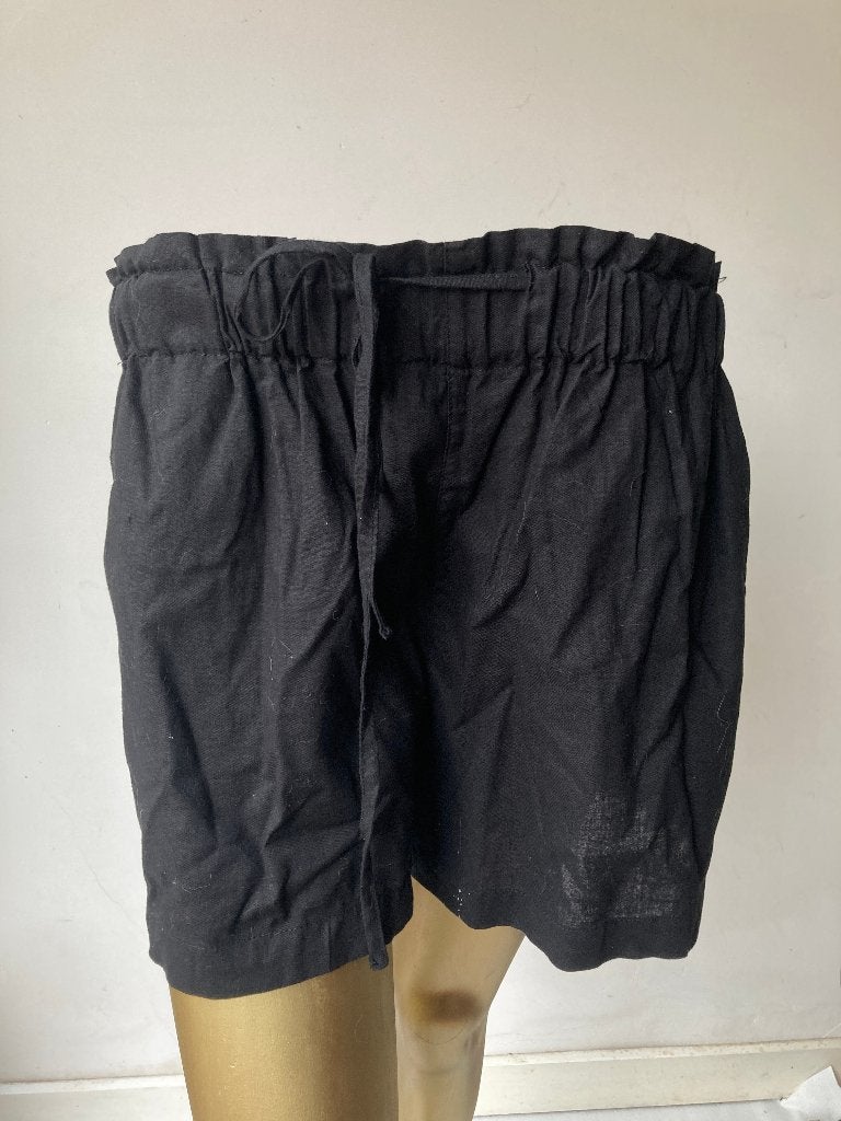 Zwart short, Taille 38/40 (M), Enlèvement ou Envoi, Courts, Noir