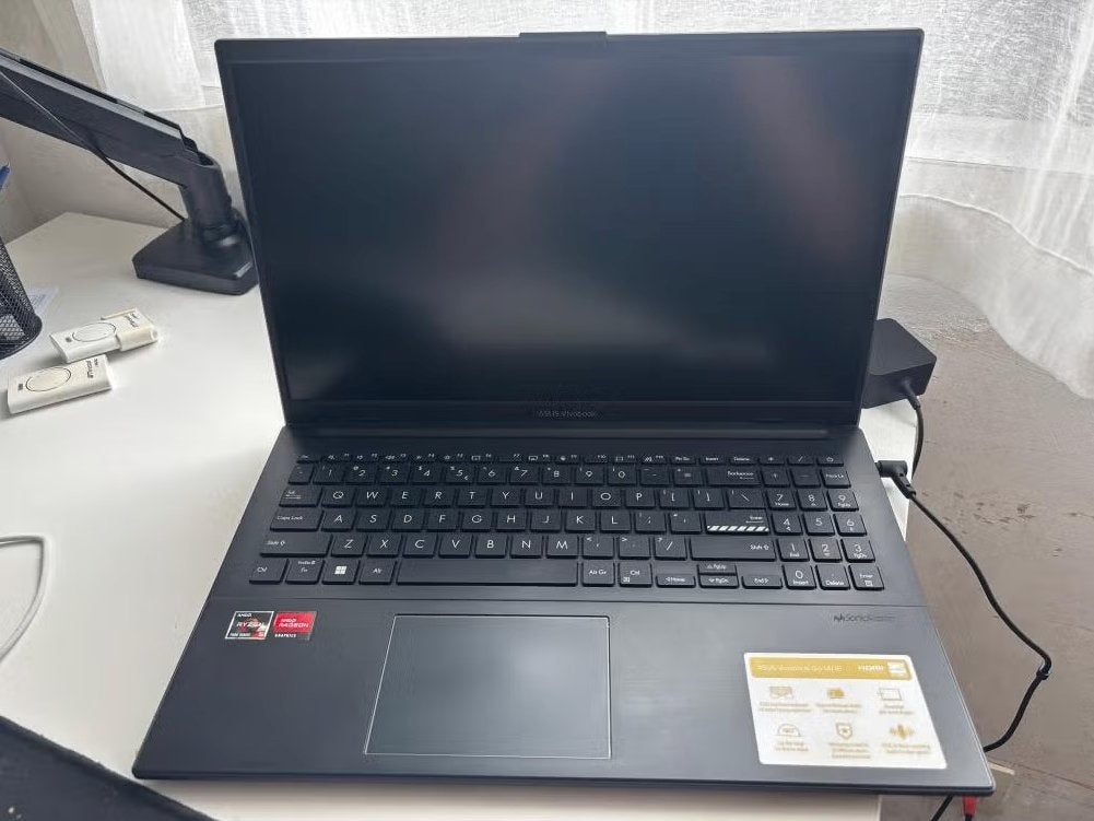 Asus laptop vivobook GO 15, Computers en Software, Windows Laptops, Ophalen, ASUS, Zo goed als nieuw, SSD
