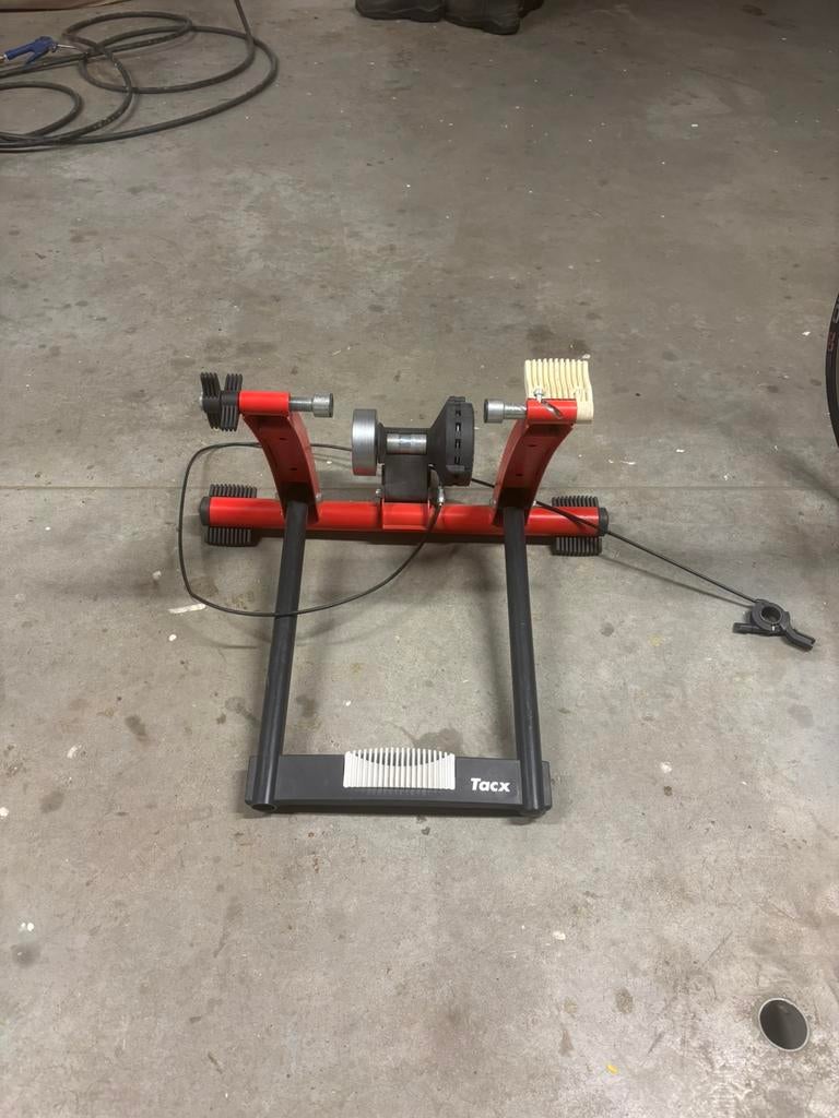 Tacx fietsrollen, Enlèvement, Comme neuf