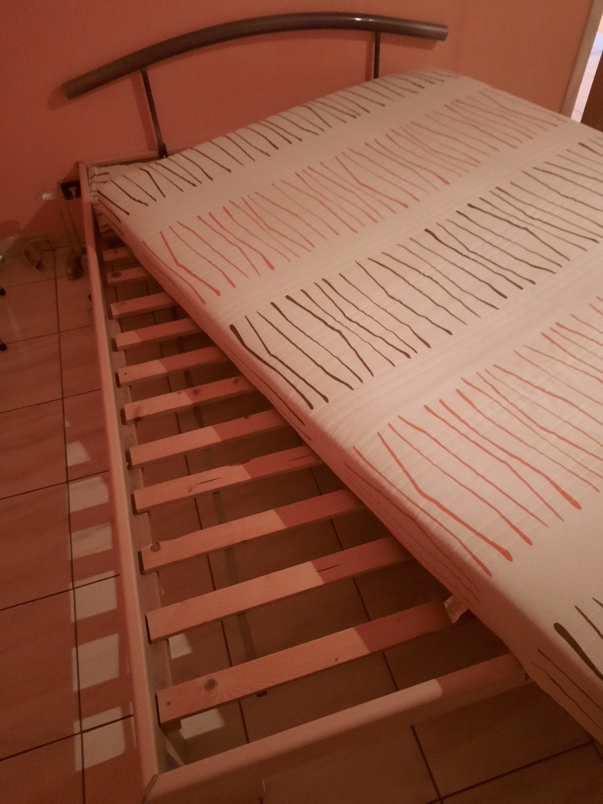 Lit complet ( 2 personnes ), Maison & Meubles, Chambre à coucher | Lits, Enlèvement, 200 cm, 140 cm