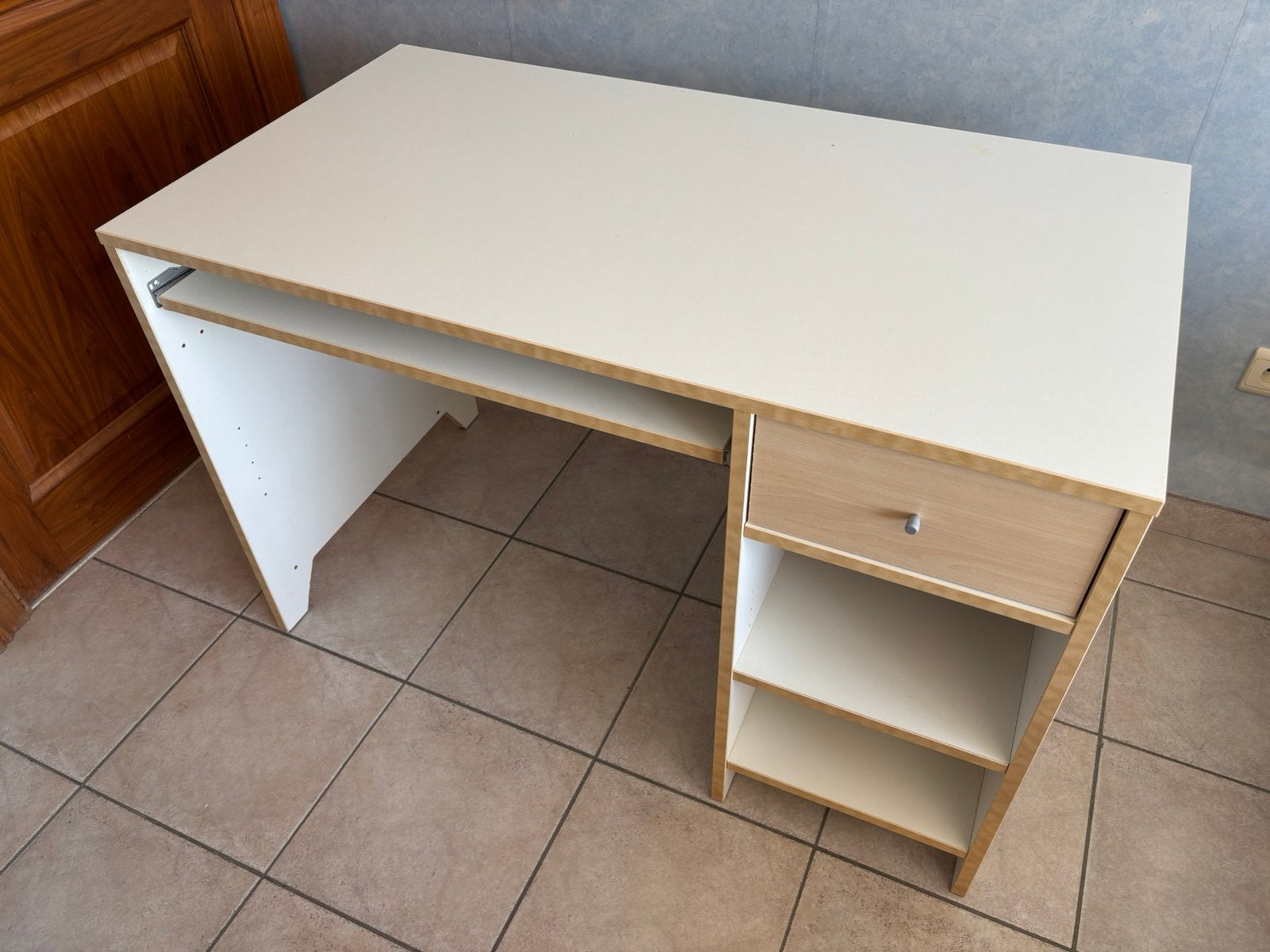 Bureau KOOPJE !!!, Ophalen, Zo goed als nieuw