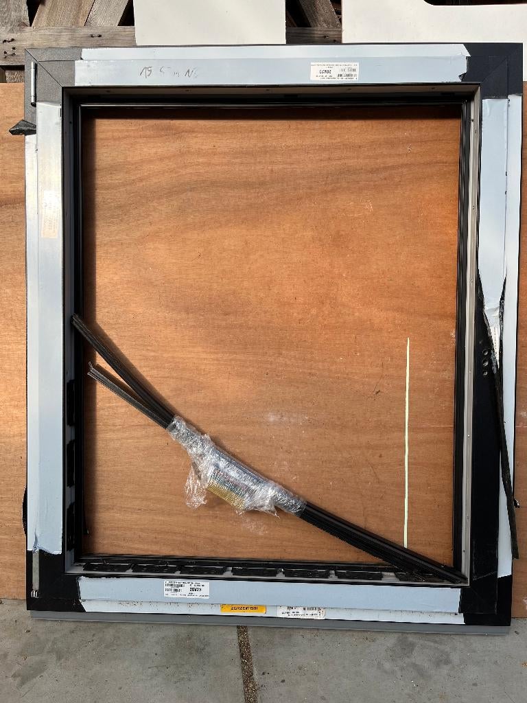2 nieuwe PVC ramen, Neuf, Fenêtre de façade ou Vitre, Enlèvement, 80 à 120 cm